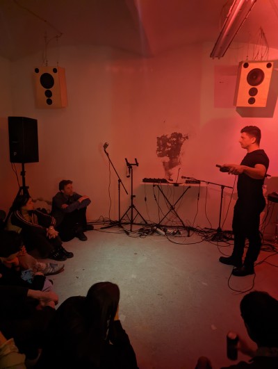 20:25